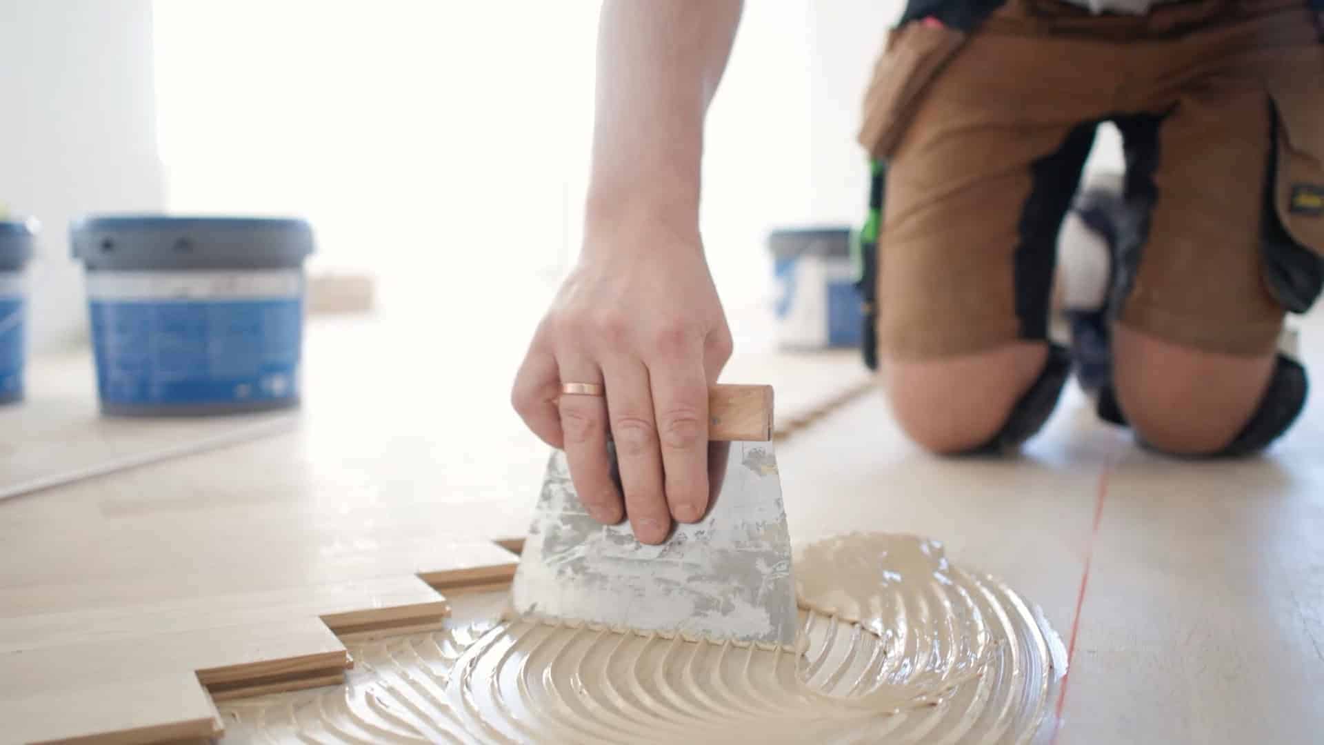 Elegant stemning og varme med sildebensparket i efteråret